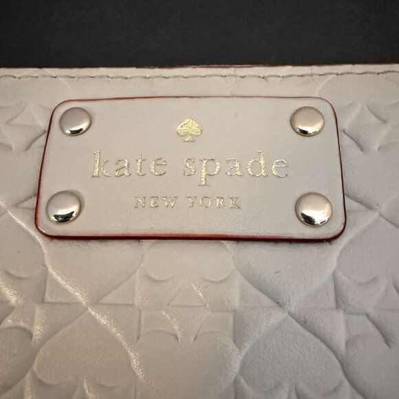 Kate Spade Penn Place Embossed Neda Leather Zip Around Wallet Cream Money Holder - Picture 12 of 13